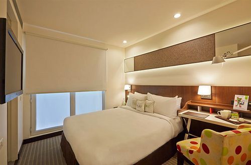 K10 Hotel Vadodara Extérieur photo